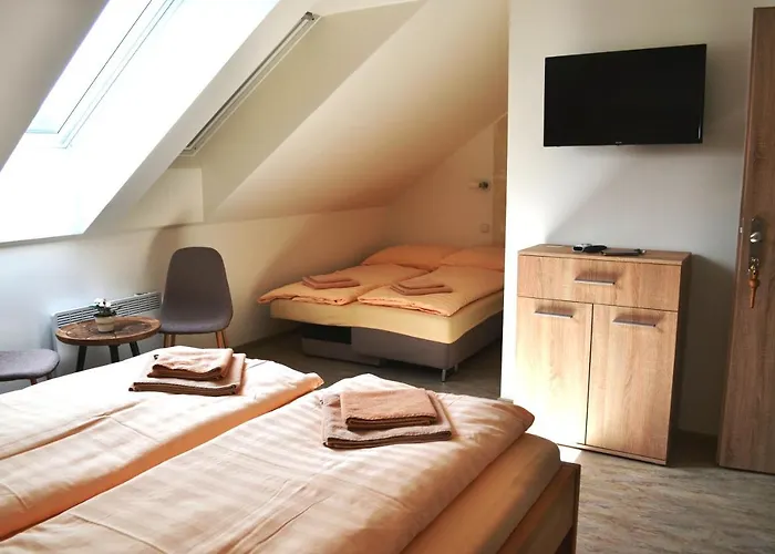 Sedlecká Vína Penzion 3*